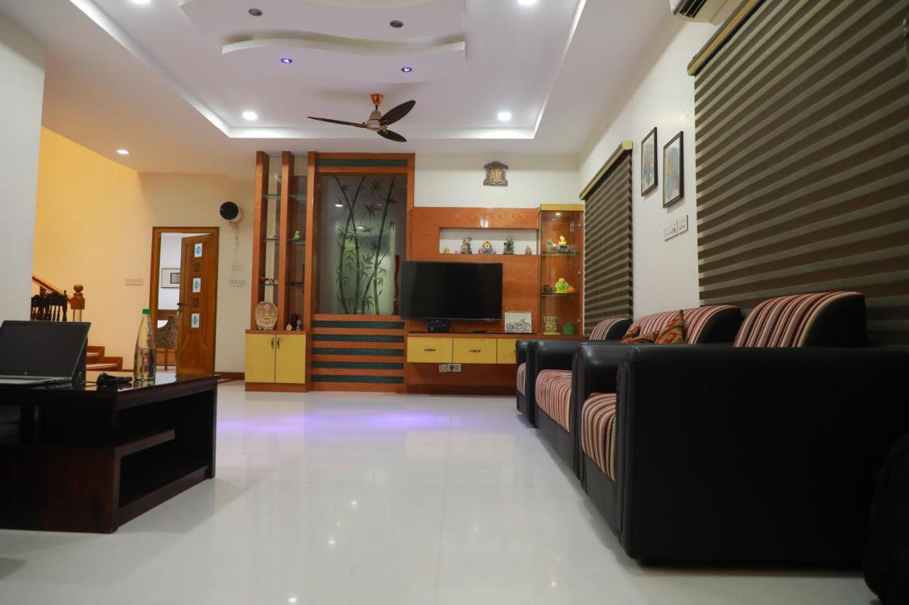 Hill View Paradise - 2Bhk'S & Rooms - A Golden Group Of Premium Home Stays - Tirupati Exterior foto