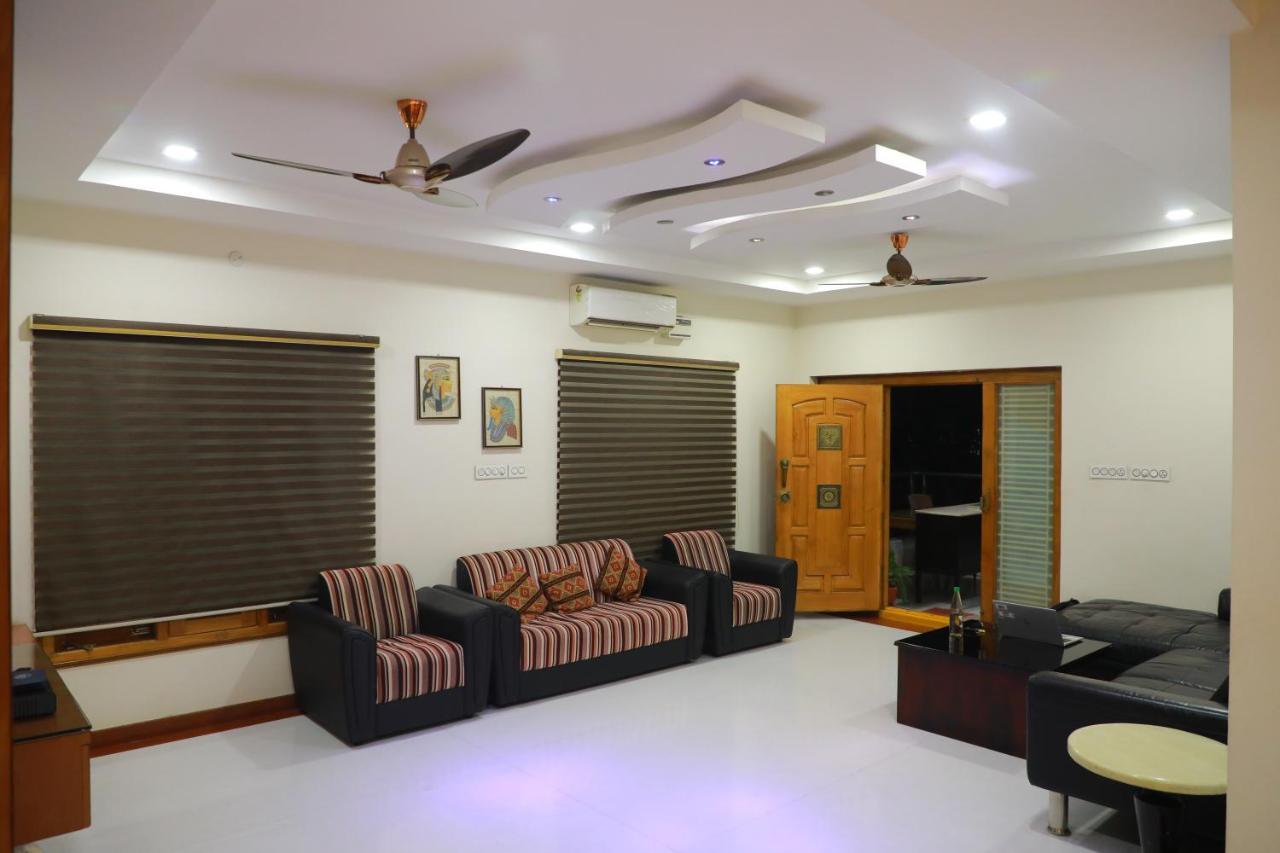 Hill View Paradise - 2Bhk'S & Rooms - A Golden Group Of Premium Home Stays - Tirupati Exterior foto
